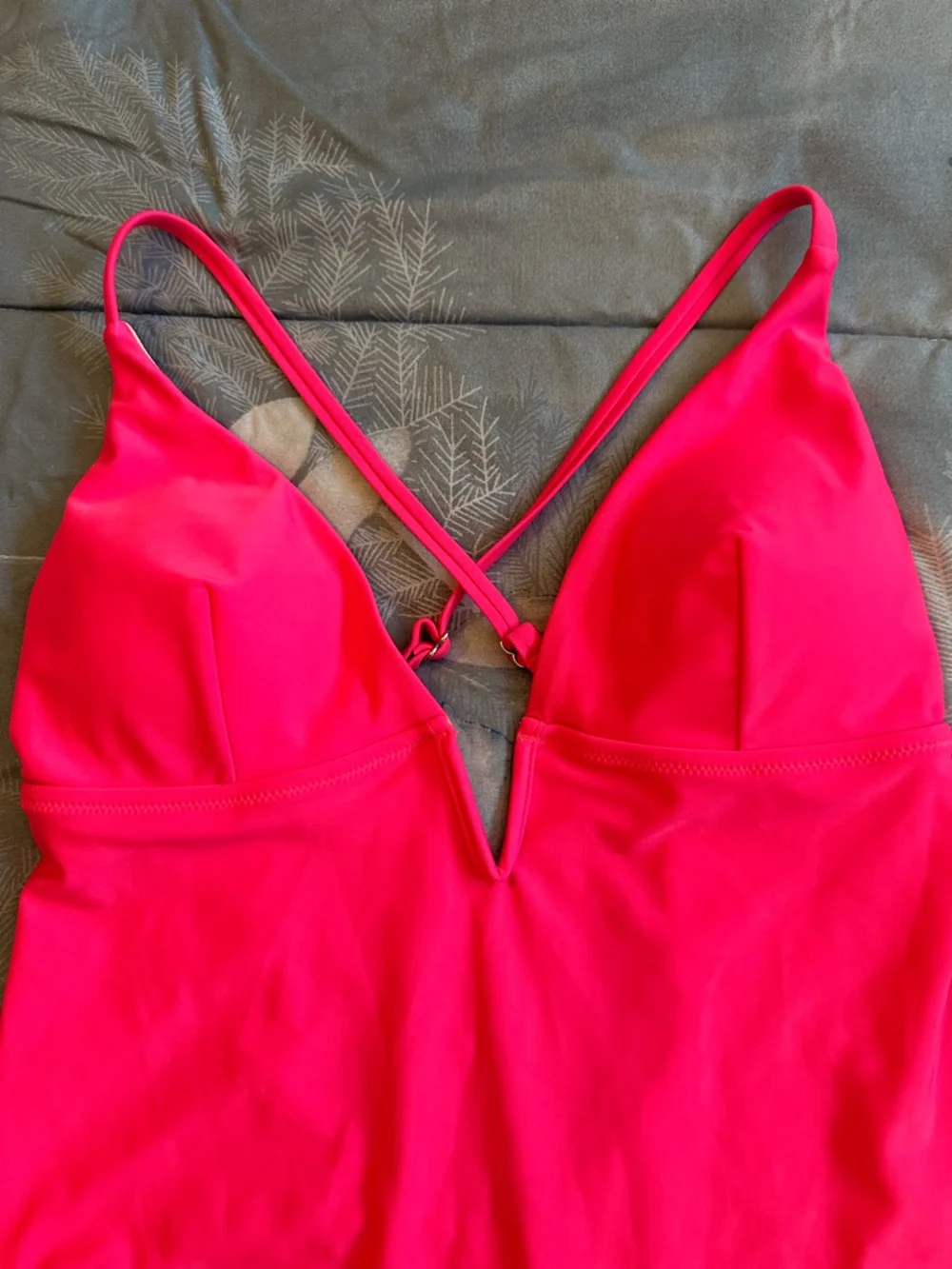 NWT Cupshe Hot Pink Tempest One-Piece Swimsuit Sz L - Picture 2 of 8